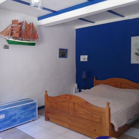 La Sourciere D'Eros Hotel Bellesserre Kültér fotó